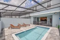 Go 24 - Windsor Island - Private Pools