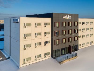 Park Inn by Radisson Edmonton Airport