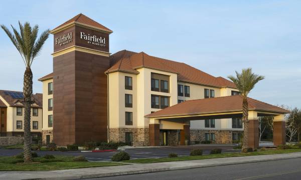Fairfield Inn & Suites Fresno River Park