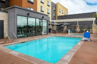Fairfield Inn & Suites Menifee - Pools