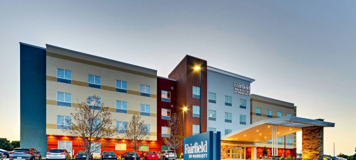Fairfield Inn & Suites Dallas Love Field Hotels in Dallas