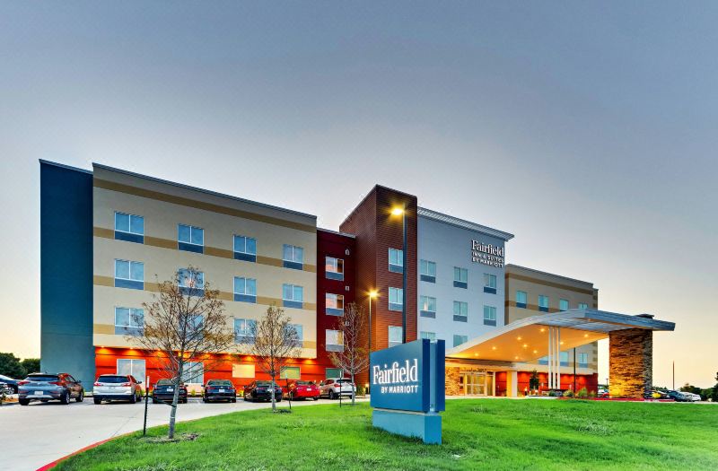 Fairfield Inn & Suites Dallas Love Field