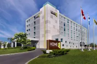Home2 Suites by Hilton Montreal Dorval - Pools
