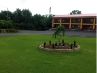 Duffys Motel Calhoun by Hotel O GA I-75 - 2-Star