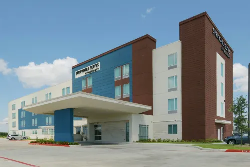 SpringHill Suites Texas City - parking