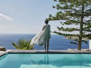 Myconian Utopia Relais & Chateaux