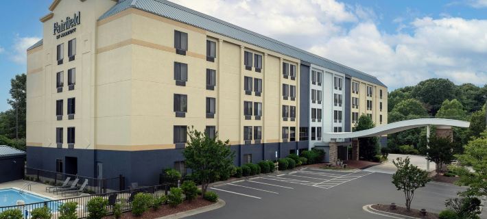 Fairfield Inn & Suites Winston-Salem Hanes Mall Hotels in Forsyth County
