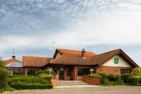 Dragonfly Hotel Colchester - parking