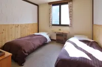 Hakuba Goryu Pension Kurumi - Hotel/Alloggi familiari