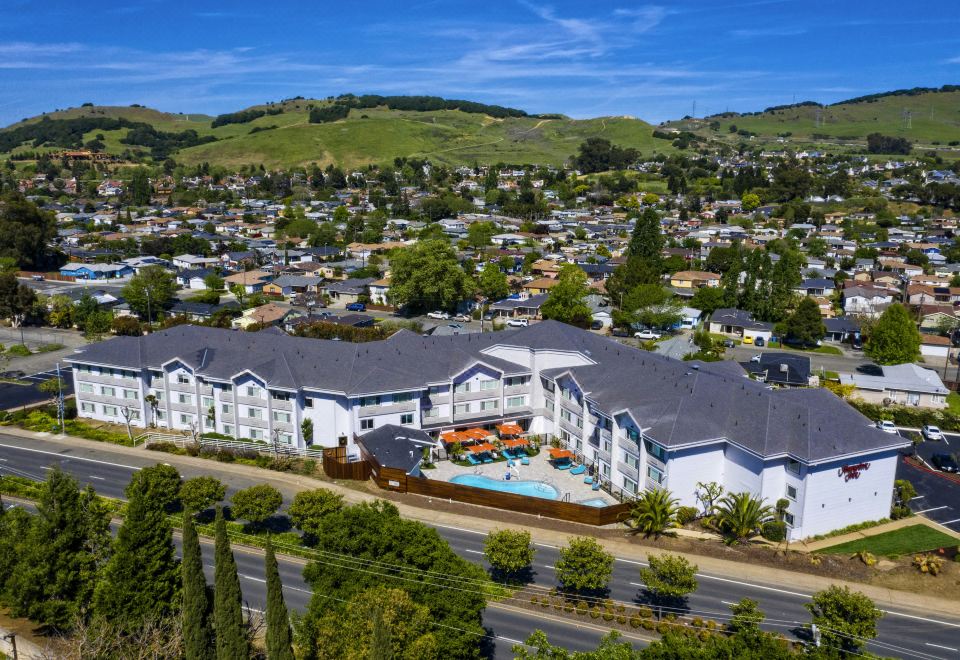 Hampton Inn Vallejo - Housity