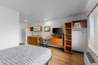 WoodSpring Suites Chesapeake-Norfolk Greenbrier - Bãi đậu xe