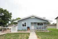 'The Blue Bird' in Columbus: Walk to Pawnee Park! - 2-Star