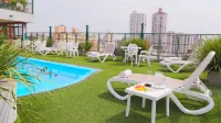 โรงแรมเซซิเลีย - ที่มีสระว่ายน้ำ