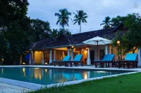 Flamingo Boutique Hotel & Ayurvedic Spa Hotels in Mararikulam