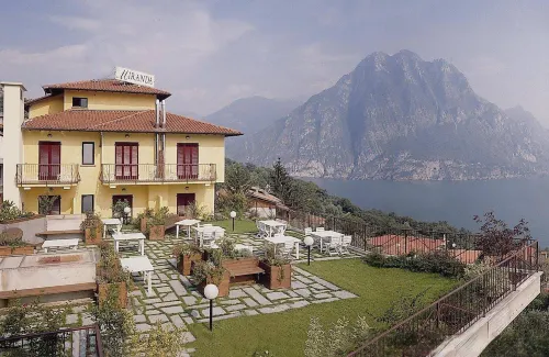 Hotel Miranda Hotels in Marone