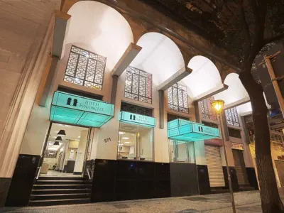 Hotel Financial Hotel a 