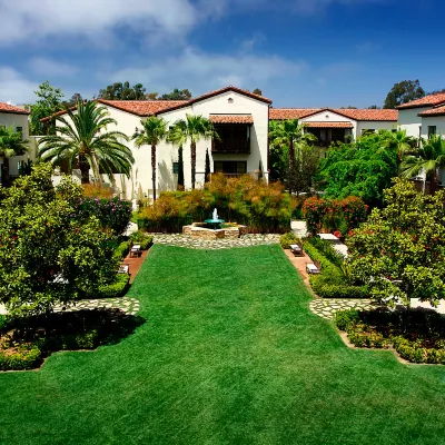 Estancia la Jolla Hotel & Spa Hotels near Stuart Collection
