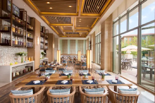 Hilton Yuxi Fuxian Lake