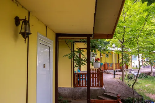 Homely Bungalow Fro 2 or 3 Persons