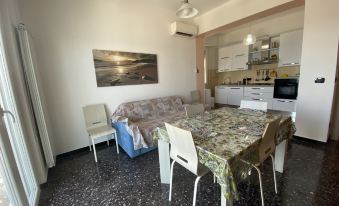 Arcobaleno Apartment 500 Meters from the Sea