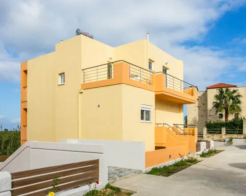 Villa Katina with Private Pool Near Almyrida Hotels in Armeni