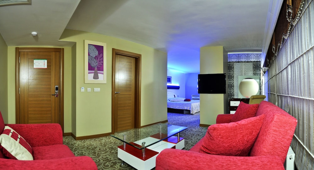 Demosan Otel & Spa