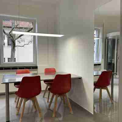 Apartment11 Dining/Meeting Rooms