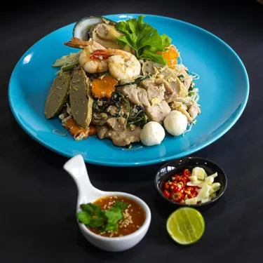 รูปภาพของโรงแรมมนตรีภูเก็ต