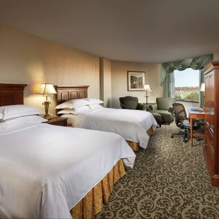 DoubleTree by Hilton Lisle Naperville
