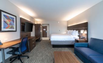 Holiday Inn Express & Suites Gainesville - Lake Lanier Area
