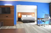 Holiday Inn Express & Suites Batesville