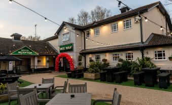 Wee Waif by Greene King Inns