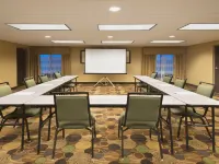 Holiday Inn Express & Suites Colby by IHG Hotels in Colby