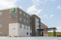 Holiday Inn Express & Suites Lincoln I - 80