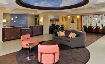 Holiday Inn Express & Suites Tampa Airport