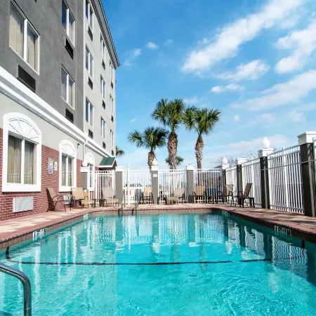 Country Inn & Suites by Radisson, St. Petersburg - Clearwater, FL
