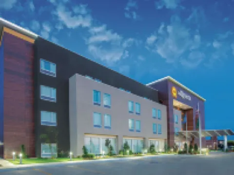 La Quinta Inn & Suites by Wyndham Tulsa Broken Arrow Hoteles en Broken Arrow