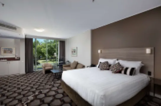 Rydges Canberra, an EVT hotel