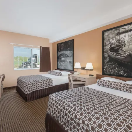 Super 8 by Wyndham Fort Dodge IA