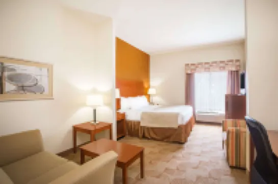 베이몬트 바이 윈덤 사바나 사우스