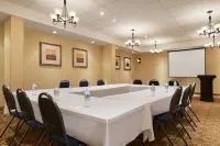 Days Inn by Wyndham Edmonton Downtown - Business