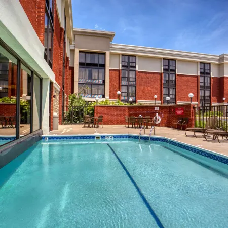 Drury Inn & Suites St. Louis Fairview Heights
