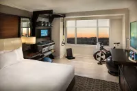 DoubleTree by Hilton Atlanta Airport - 4-Star