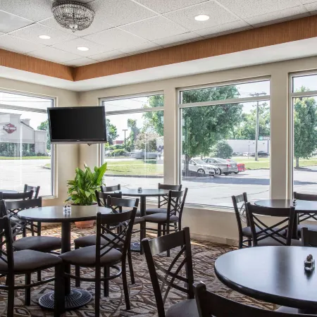 Quality Inn & Suites Danbury Near University