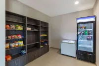 Comfort Inn & Suites Balch Springs - SE Dallas Hotels in Seagoville