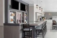 Chateau Moncton, Trademark Collection by Wyndham - ที่มีบาร์