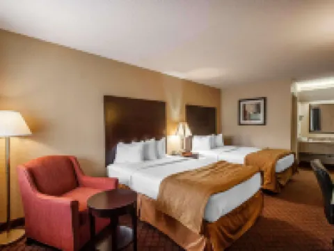 Quality Inn & Suites Hotels in Covington