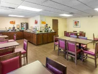 Quality Inn Hotels in Fitzgerald