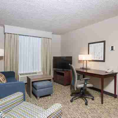 Homewood Suites by Hilton Indianapolis Northwest Rooms