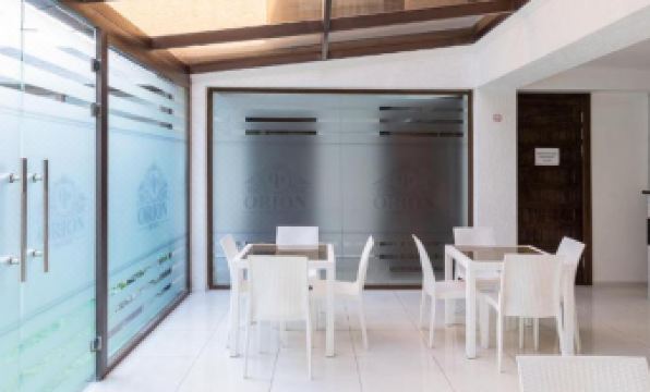 Orion Hotel - Housity
